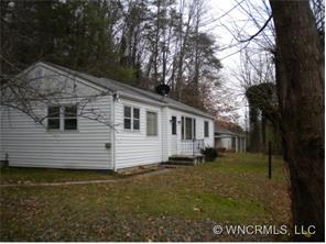 1994 Grapevine Rd, Marshall, NC 28753 photo 1