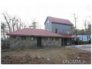 102 Eagle Feather Dr, Columbus, NC 28722 photo 1