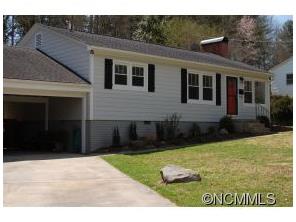 39 Appletree St, Brevard, NC 28712 photo 1