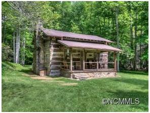 139 Dye Leaf Rd, Fairview, NC 28730 photo 1