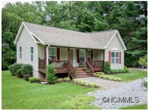 15 Cedar St, Canton, NC 28716 photo 1