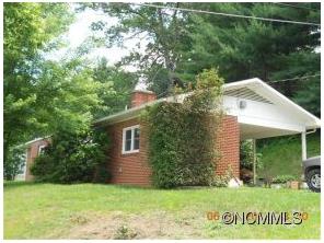 35 Oak St, Clyde, NC 28721 photo 1