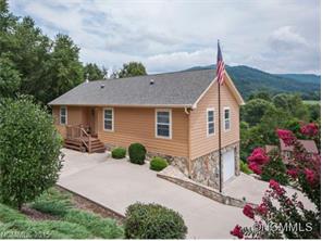36 Diane Dr, Clyde, NC 28721 photo 1