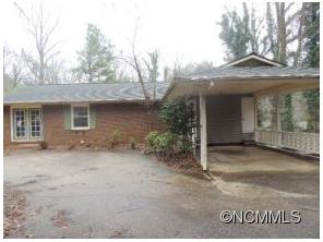 141 Forest Ln, Tryon, NC 28782 photo 1