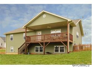 143 Eagle View Ln, Marshall, NC 28753 photo 1