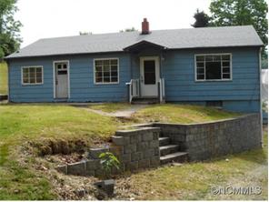 105 Travis St, Clyde, NC 28721 photo 1