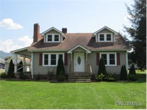 3014 Broad St, Clyde, NC 28721 photo 1