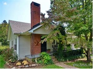 14 Pearl St, Black Mountain, NC 28711 photo 1