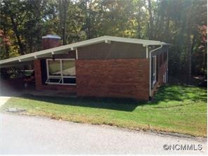 70 Oak St, Clyde, NC 28721 photo 1