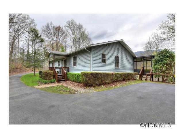 461 Knob Hill Estates Rd, Sylva, NC 28779 photo 1