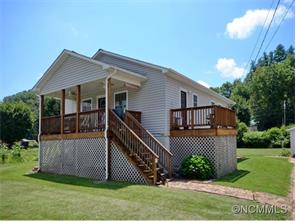 3678 Broad St, Clyde, NC 28721 photo 1
