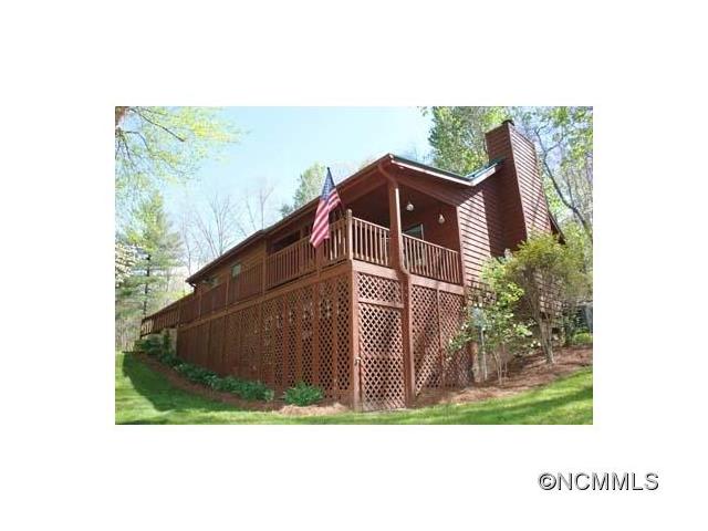212 Shadow Oak Ln, Clyde, NC 28721 photo 1
