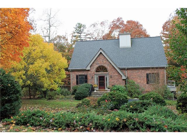 4 Windrush Ln, Flat Rock, NC 28731 photo 1