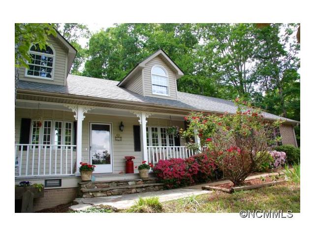 38 Windsong Dr, Fairview, NC 28730 photo 1