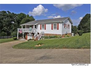 35 Bellhaven Ct, Clyde, NC 28721 photo 1