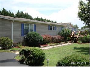 660 Divide Loop, Flat Rock, NC 28731 photo 1