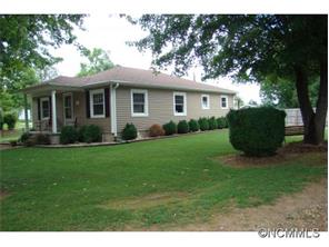 49 Snipes St, Marion, NC 28752 photo 1