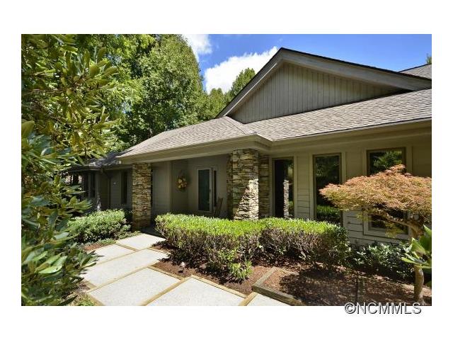 120 Poplar Loop Dr, Flat Rock, NC 28731 photo 1