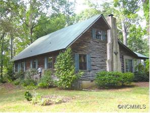 621 White Oak Ln, Tryon, NC 28782 photo 1