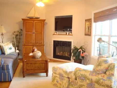 104 Pelican Dr #E, Atlantic Beach, NC 28512 photo 2