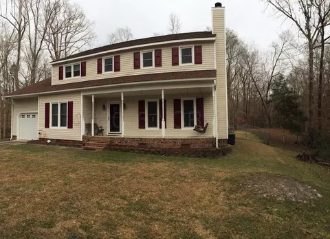 918 Fields Rd, New Bern, NC 28560 photo 3