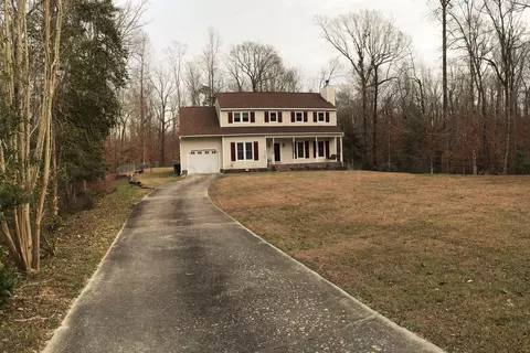 918 Fields Rd, New Bern, NC 28560 photo 2