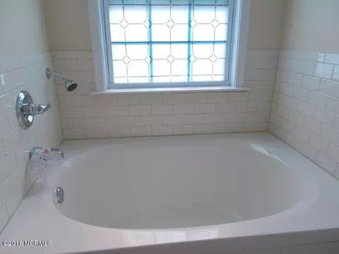 690 E Pipers Gln, Shallotte, NC 28470 photo 10