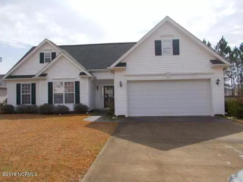 690 E Pipers Gln, Shallotte, NC 28470 photo 1