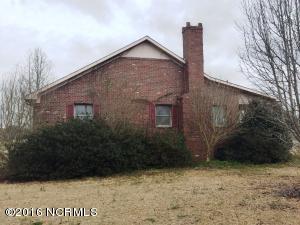6395 Point Caswell Rd, Atkinson, NC 28421 photo 5