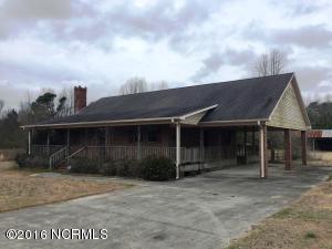 6395 Point Caswell Rd, Atkinson, NC 28421 photo 2