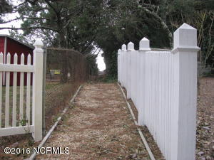 1201 Salter Path Rd, Salter Path, NC 28575 photo 4