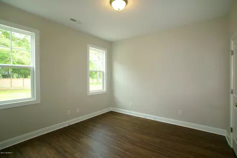 573 W Craftsman Way, Hampstead, NC 28443 photo 8