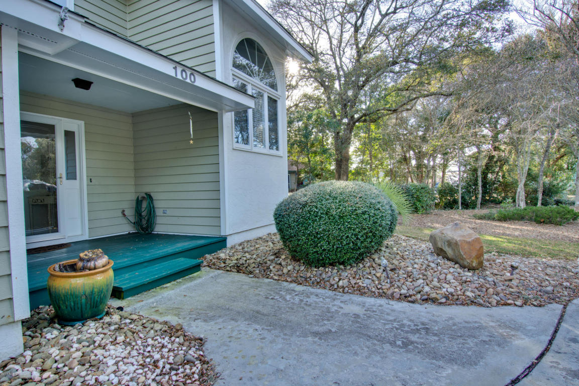 100 Windjammer Cv, Emerald Isle, NC 28594 photo 2