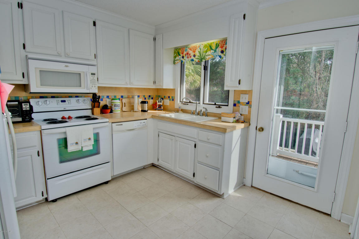 100 Windjammer Cv, Emerald Isle, NC 28594 photo 14
