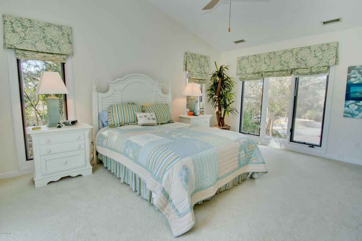 100 Windjammer Cv, Emerald Isle, NC 28594 photo 19