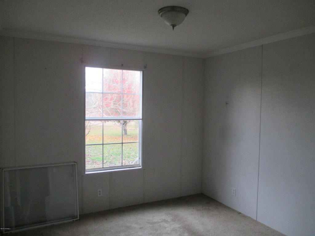 104 Melvin Rd, Harrells, NC 28444 photo 8