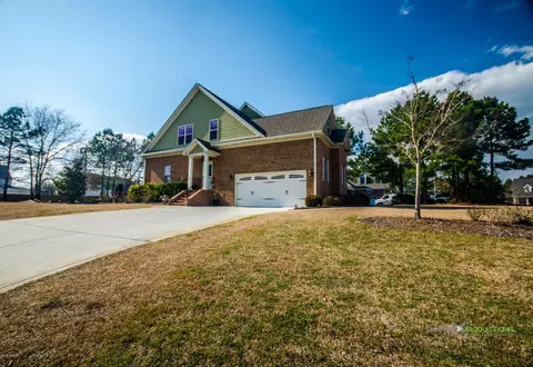 201 Hatteras Ct, Hampstead, NC 28443 photo 3
