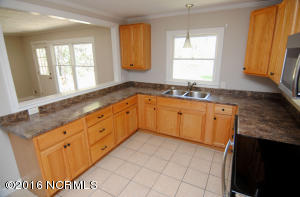 775 Washington Acres Rd, Hampstead, NC 28443 photo 10