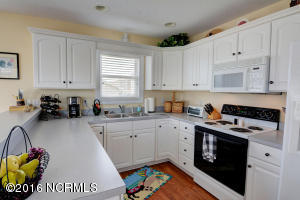 196 E Second St, Ocean Isle Beach, NC 28469 photo 7