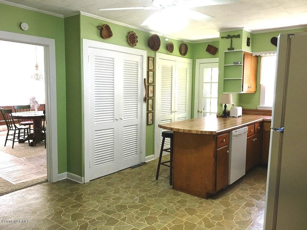 795 Seashore Dr, Atlantic, NC 28511 photo 6