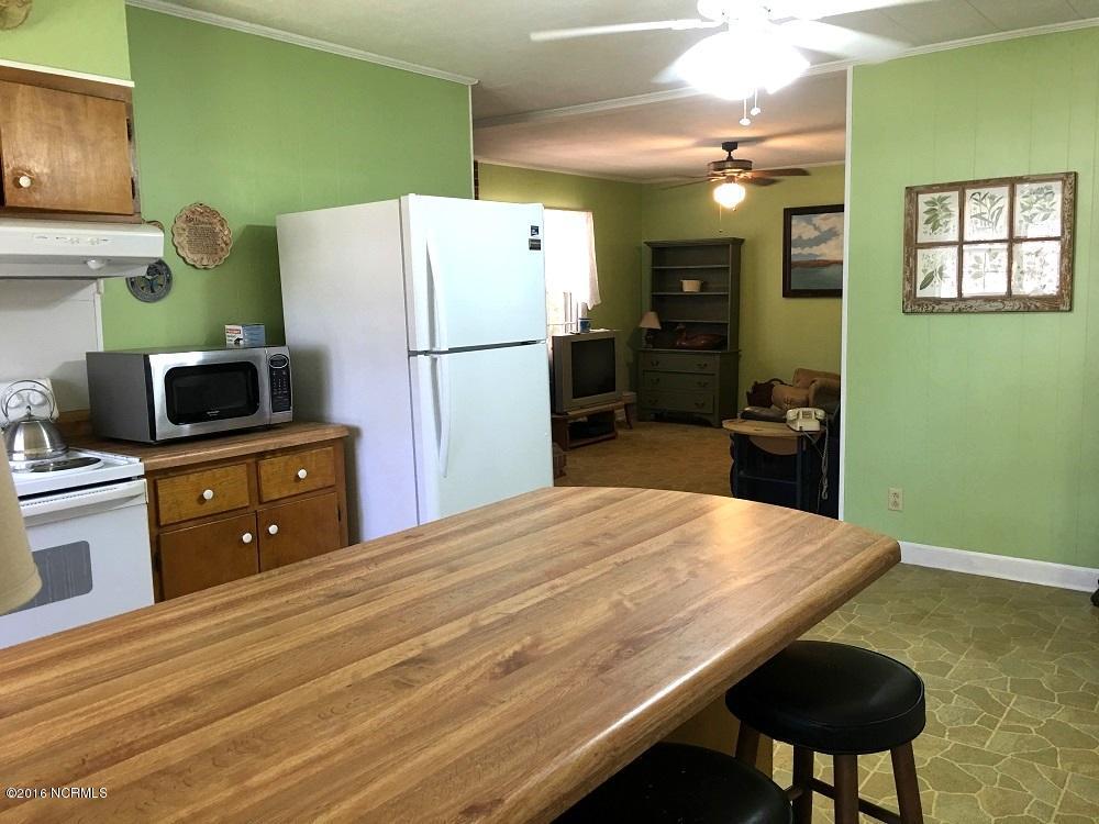 795 Seashore Dr, Atlantic, NC 28511 photo 5