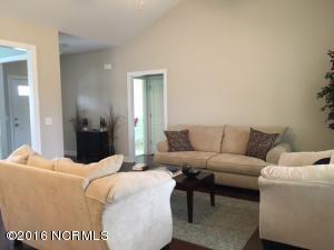 814 Hoover Rd, Hampstead, NC 28443 photo 8