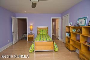 409 Emerald Plantation Rd, Emerald Isle, NC 28594 photo 49