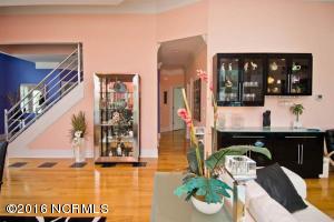 409 Emerald Plantation Rd, Emerald Isle, NC 28594 photo 8