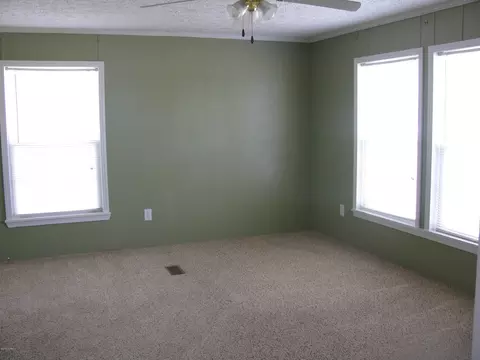 2532 Five Cent Rd, Williamston, NC 27892 photo 10