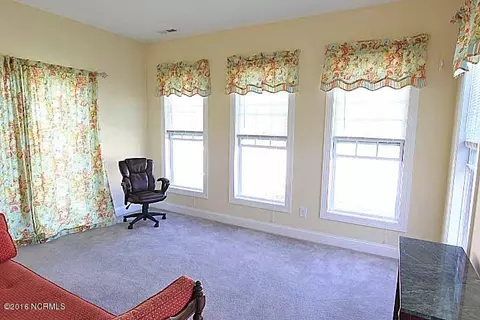 473 Landsdowne Cir, Hampstead, NC 28443 photo 11
