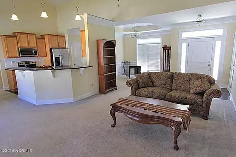 473 Landsdowne Cir, Hampstead, NC 28443 photo 8