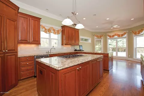 317 Olde Point Loop, Hampstead, NC 28443 photo 6