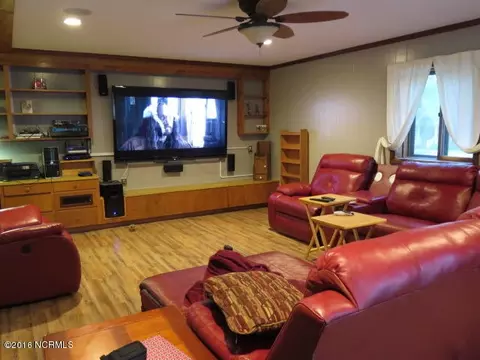 406 Pineview Rd, Clinton, NC 28328 photo 12