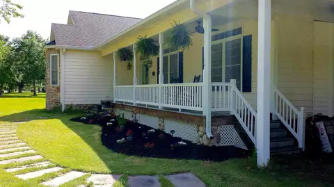 163 Joy Ln, Atkinson, NC 28421 photo 2